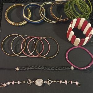 Women's bracelet